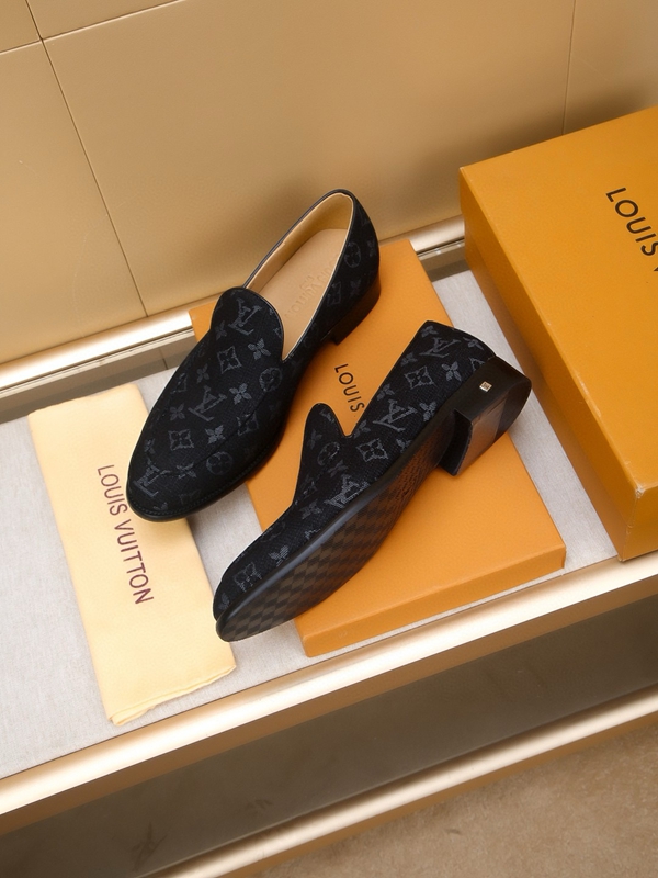 ルイヴィトン靴内部構造